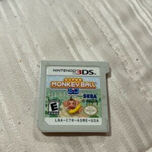 Nintendo 3 DS game Super Monkey Ball 3D